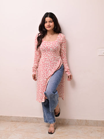 Puhi Cotton printed slit cut kurti.