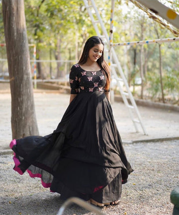 Angel Wardrobe: Presents Fox Georgette New Butterfly 🦋 Gown