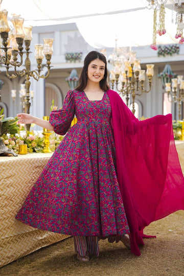 Angel Wardrobe: Presents Hevay Cotton Duppata With Lace Gown